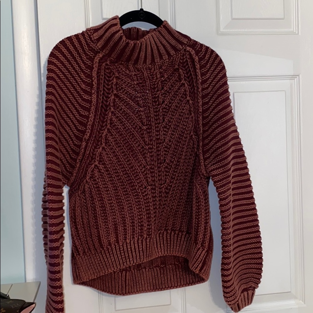 FREE PEOPLE SWEATER